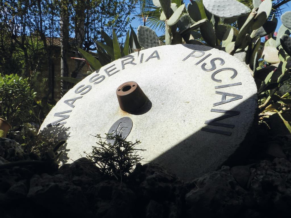 Masseria Pisciani Torchiarolo Bagian luar foto