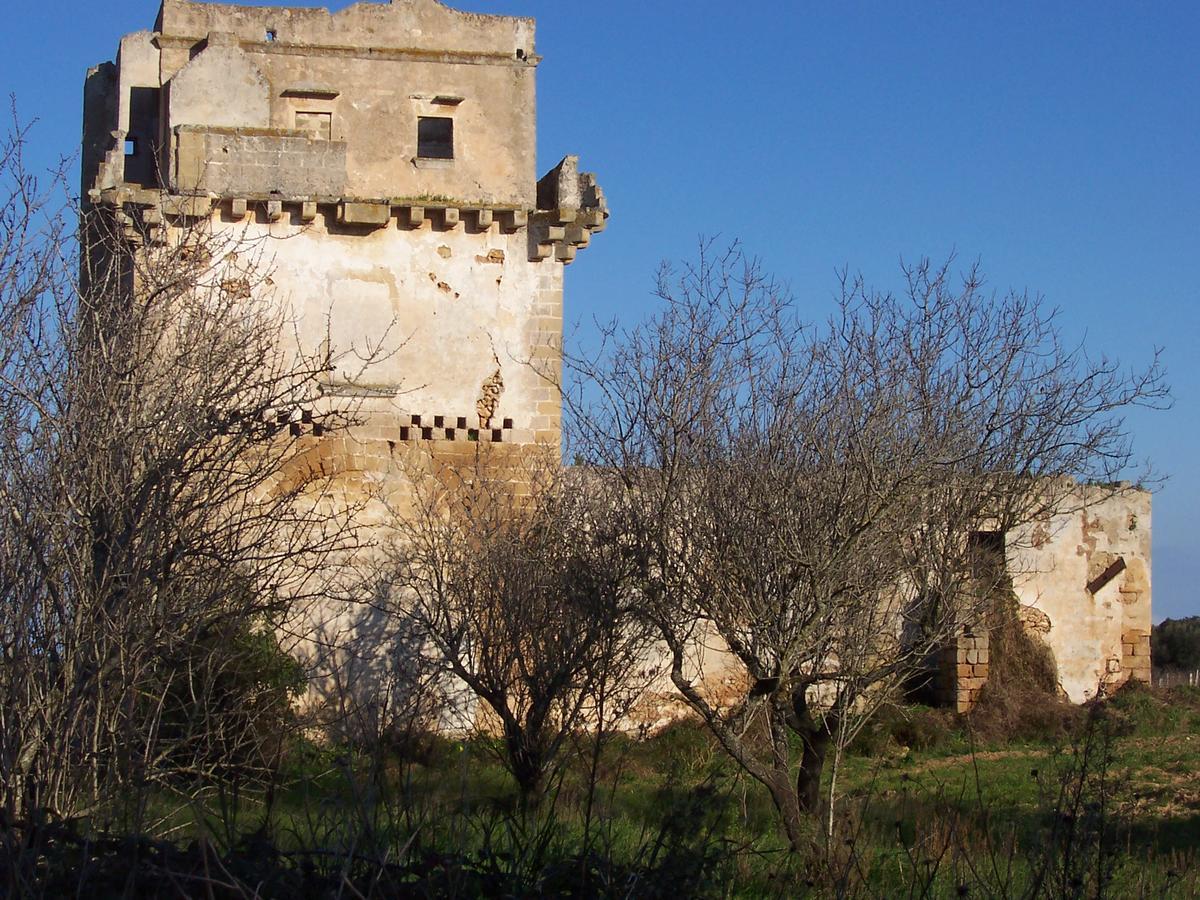 Masseria Pisciani Torchiarolo Bagian luar foto